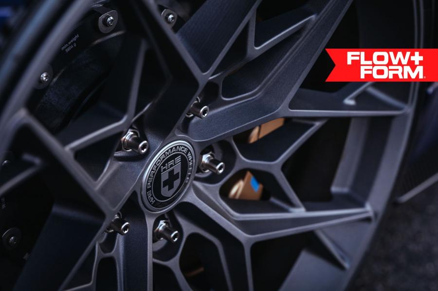 Колеса BMW M3 Sedan on HRE Wheels (FF10) 2019 года  (фото 3 из 9)